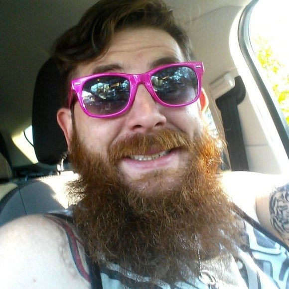 Meet your Posher, Ronnie - Picture 1 of 1